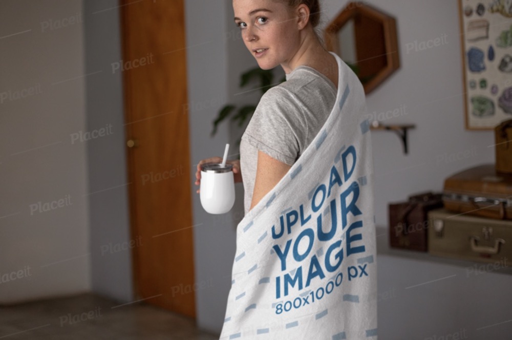 Download 18+ Best Throw Blanket Mockups in 2021 - ULTIDA