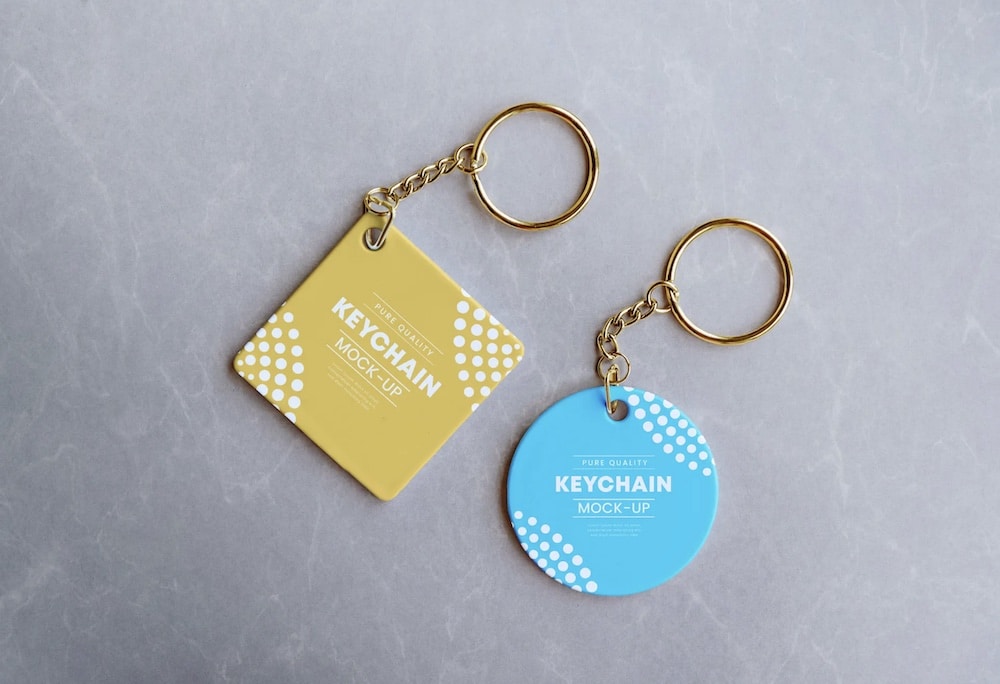 free acrylic keychain psd mockup